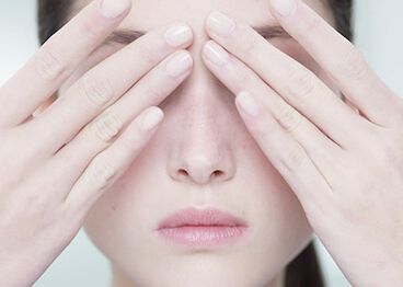 Beautiful hands - L'Occitane