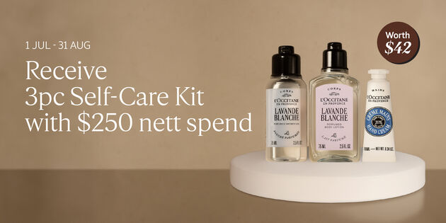 Receive 3pc Fleurs de Cerisier Kit with $250 nett spend