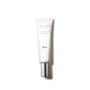 Illuminating Reine Blanche Collection in Skin care | L'Occitane